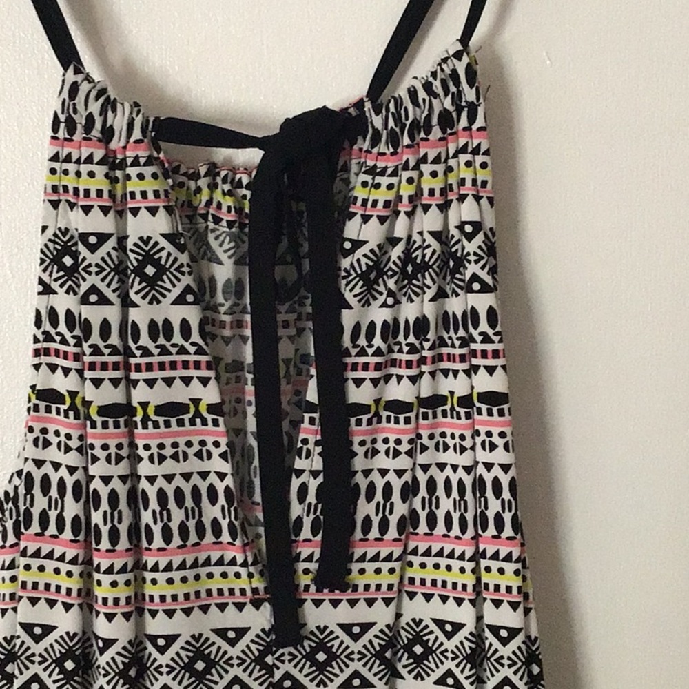 Patterned romper - Picture 2 of 2